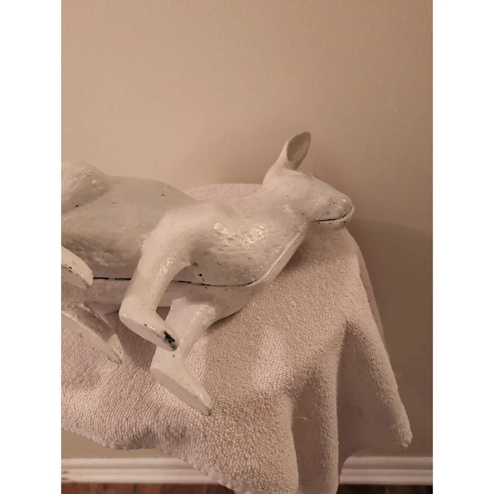 antique cast iron garden bunny  Hubley  Kramer Rabbit White Paint Doorstop.13LBS